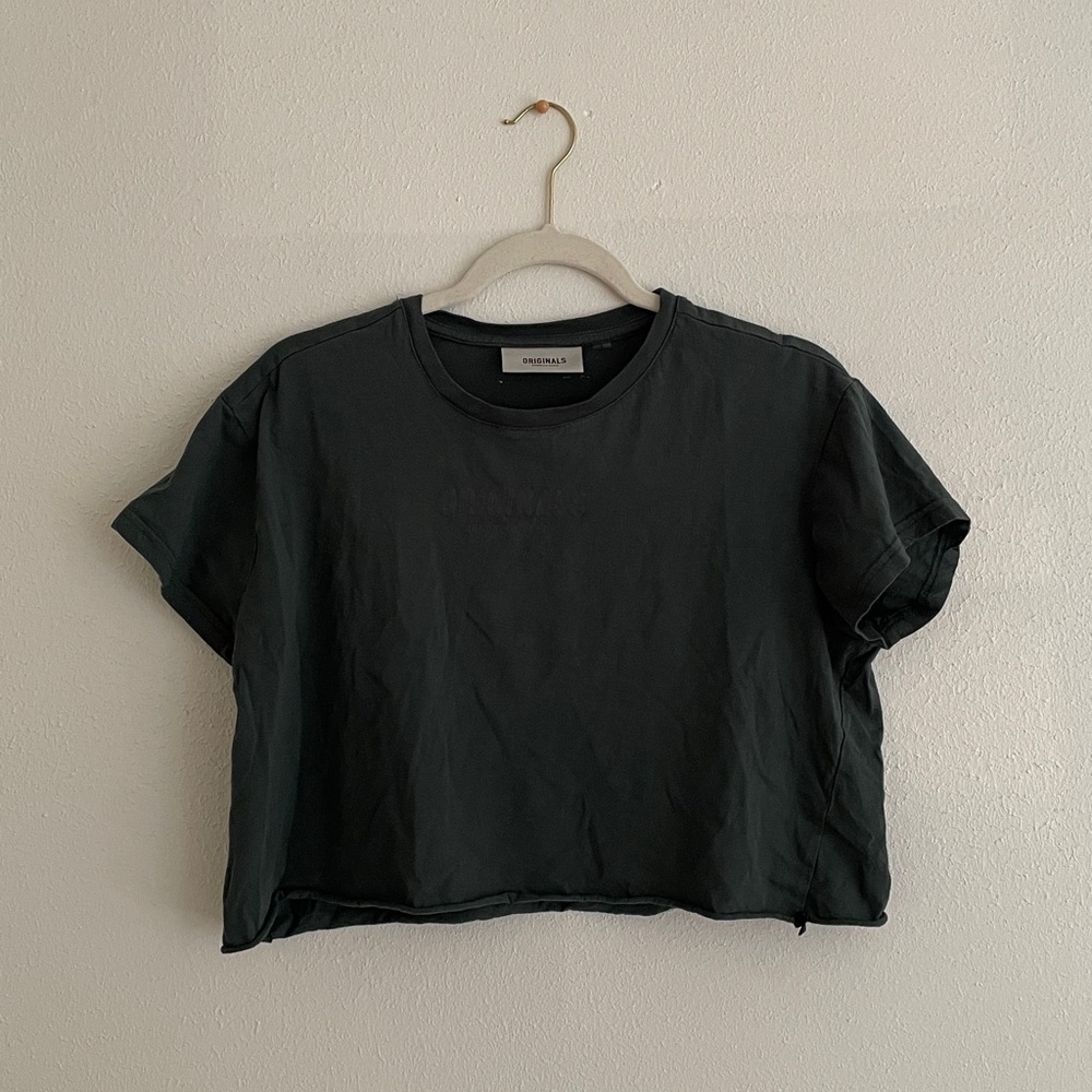 Originals Brooklyn Cloth Crop T-Shirt Green Minimalist Staple Wardrobe